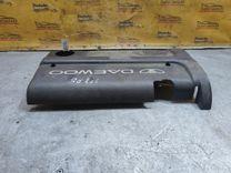 Декоративная крышка двигателя YG4K79 Daewoo Nubira купить