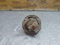 Подушка крепления двигателя 7W0YD5 Volkswagen Passat - Фото 3