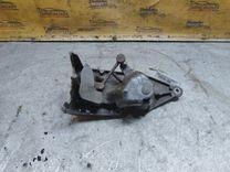 Кронштейн крепления троса КПП WG9PUN Citroen Xsara Picasso