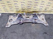 Балка подвески задняя X4UJSI Peugeot 406