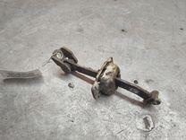 Ограничитель открывания двери задней U1L370 Opel Astra - Фото 2