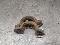 Крепление втулки стабилизатора R6H35C Audi 100 - Фото 2