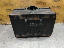 Полка аккумулятора YM6VDR Ford Mondeo - Фото 8