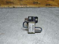 Петля двери задней левой NMJ34W Volkswagen Passat купить