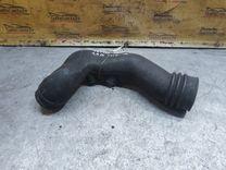 Патрубок турбины DNOZ2W Volkswagen Jetta - Фото 1