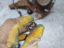 Кулак поворотный левый LVD5B1 Mitsubishi Carisma купить с доставкой