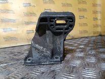 Кронштейн двигателя 46D1V3 Audi 80 купить