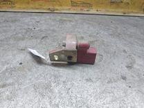 Петля двери передней правой QFV1S8 Peugeot 406 купить с доставкой