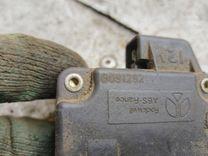 Активатор замка крышки топливного бака T8FX18 Peugeot 405 купить в магазине запчастей бу