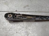 Щеткодержатель задний 1QELW6 Renault Scenic - Фото 3