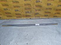 Молдинг стекла двери задней левой наружный YQY12N Volkswagen Passat