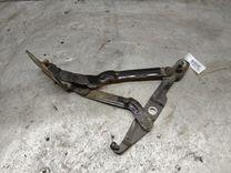 Петля крышки багажника DPCB1G Volkswagen Passat - Фото 1