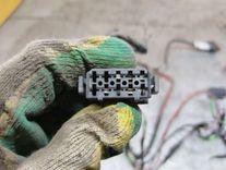 Проводка двери передней правой UC2RVH Audi A4 - Фото 5