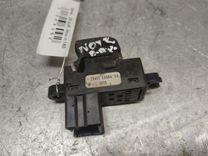 Кнопка стеклоподъемника переднего правого P9C53Q Nissan Note купить с доставкой