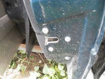 Замок двери передней правой LR6R47 Opel Vectra