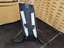 Обшивка стойки центральной правой L0SM27 Ford Fusion купить в магазине запчастей бу