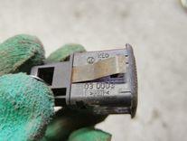 Кнопка (выключатель) CSBO80 Audi A3 купить на авторазборке