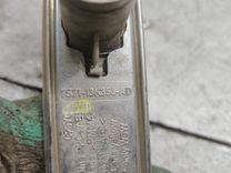 Повторитель передний правый M4H6HO Ford Mondeo купить в магазине запчастей бу