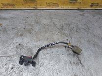 Кнопка стеклоподъемника заднего левого 3BZKQW Subaru Forester купить на авторазборке