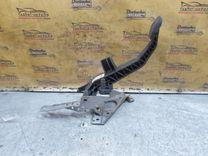 Педаль сцепления UM5XEN Ford Focus - Фото 2