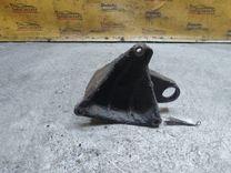 Кронштейн КПП JT7W4G Audi A4 купить в магазине запчастей бу