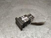 Кнопка подогрева заднего стекла BY30J6 Skoda Fabia купить с доставкой