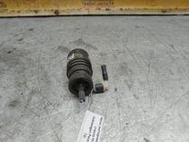 Насос (моторчик) омывателя стекла HI2KD3 Volkswagen Passat купить с доставкой