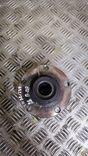Ступица передняя правая GR0OLD Volkswagen Passat