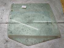 Стекло двери задней правой NPRG4Y Volkswagen Golf