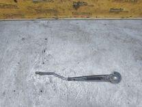 Щеткодержатель задний FYG74V Chrysler Voyager купить с доставкой