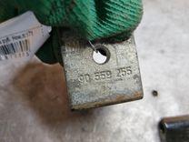 Петля крышки багажника 76N90M Opel Zafira купить на авторазборке