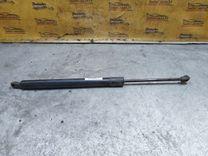 Амортизатор крышки багажника (3-5 двери) ZCFGG9 Ford Galaxy