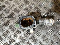 Фланец (тройник) системы охлаждения 1UUOI8 Volkswagen Golf - Фото 2