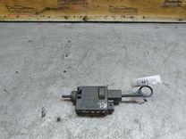 Активатор замка крышки топливного бака 9P4UF7 Renault Laguna купить