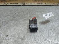 Кнопка аварийной сигнализации KAMSN8 Volkswagen Jetta - Фото 3