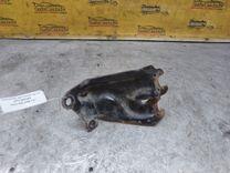 Кронштейн крепления троса КПП Q9EQ9Q Volvo S40 купить с доставкой