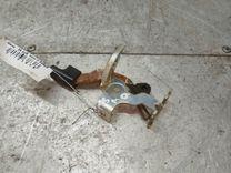 Ручка открытия лючка топливного бака L44665 Mitsubishi Carisma - Фото 1