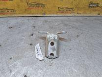 Петля двери задней правой L3E521 Toyota Avensis купить