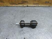 Подушка крепления двигателя UXT956 Renault Scenic купить