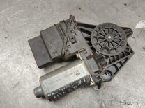 Моторчик стеклоподъемника задний правый PYQH9M Volkswagen Passat купить