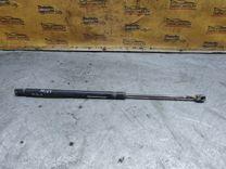 Амортизатор крышки багажника (3-5 двери) 6NH8UW Opel Zafira