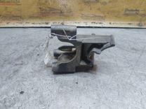 Кронштейн топливного фильтра F95LVT Peugeot 607 - Фото 2