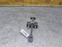 Ограничитель открывания двери 8D7RDA Opel Astra купить с доставкой