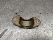 Крепление втулки стабилизатора GZH9F2 Volkswagen Passat - Фото 2