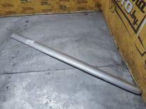 Молдинг двери передней правой VICN7I Peugeot 206