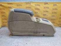 Подлокотник XW5CUR Ford C-Max купить на авторазборке