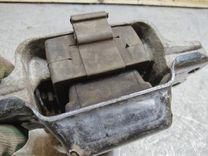 Подушка крепления двигателя LQYH6L Volkswagen Touran купить с доставкой