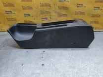 Консоль салона (кулисная часть) Y6P7N5 Audi 100 купить с доставкой