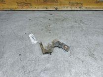 Петля двери задней левой FS4C49 Volkswagen Passat купить в магазине запчастей бу