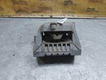 Подушка крепления двигателя 55YBB3 Volkswagen Passat купить в магазине запчастей бу